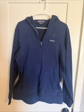 Patagonia Women's Dark Navy Hooded Full-Zip Sweatshirt (fleece lining inside)